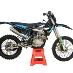 Мотоцикл кроссовый эндуро AVANTIS 250 Carb (PR250/172FMM-5 Design HS черный) ARS с ПТС