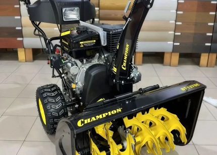 Снегоуборщик ЧЕМПИОН ST1376E